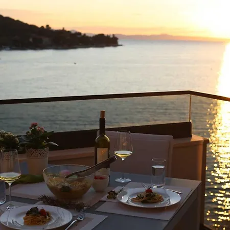 Premier Laguna * Lovište